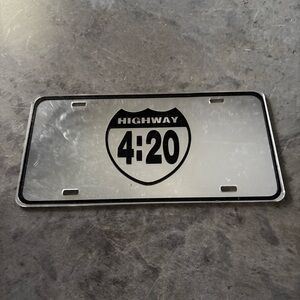 Highway 420 Mirrored Black Novelty Plate